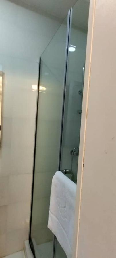 Beautiful One Bedroom Apartment In Opebi, Ikeja Exteriör bild
